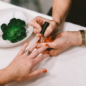 wellington manicure